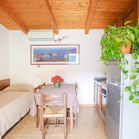 Country Hotel Residence Da Pilade Capoliveri  Ngoại thất bức ảnh